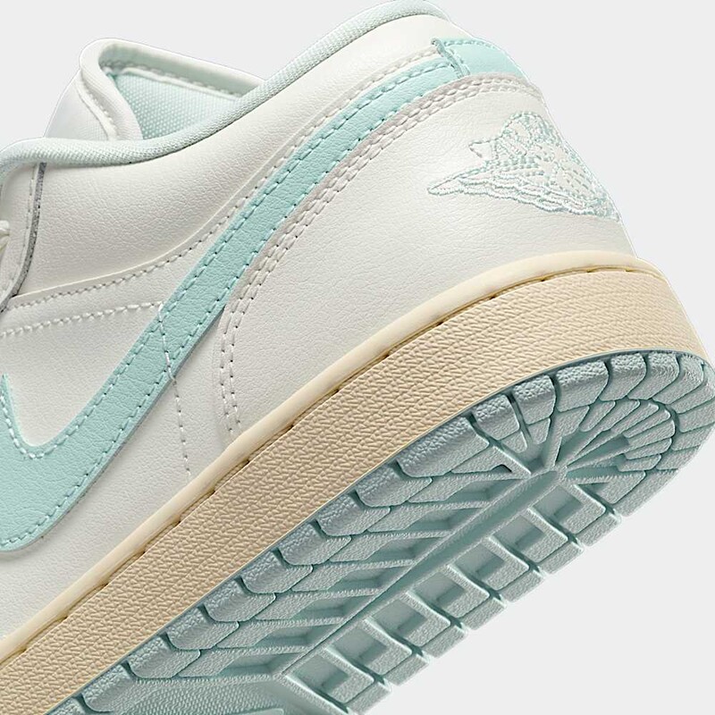 国内配送 NIKE W AIR JORDAN 1 LOW SAIL/IGLOO Jordan 1 Low Sail Igloo (Women's) - DC0774-134 - JP